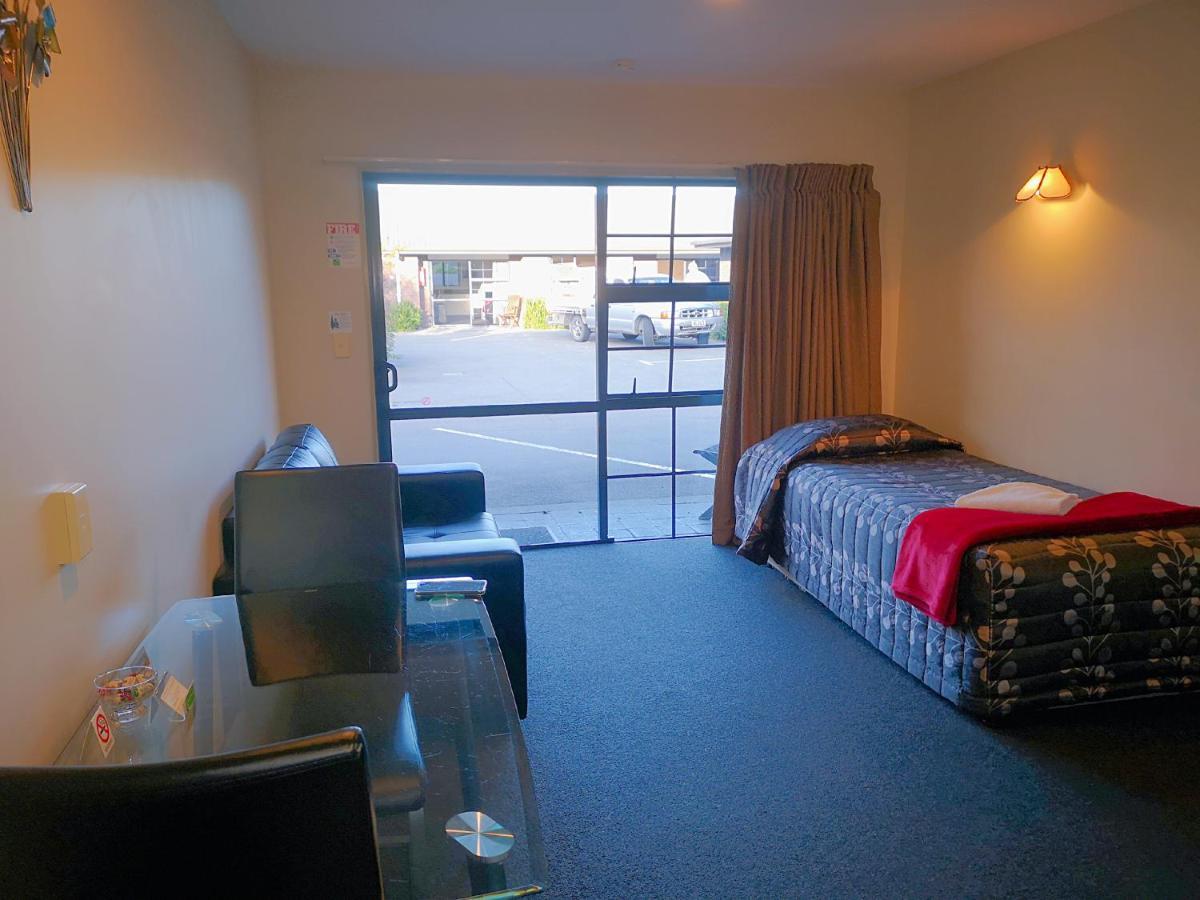 Aston Court Motel Blenheim Buitenkant foto