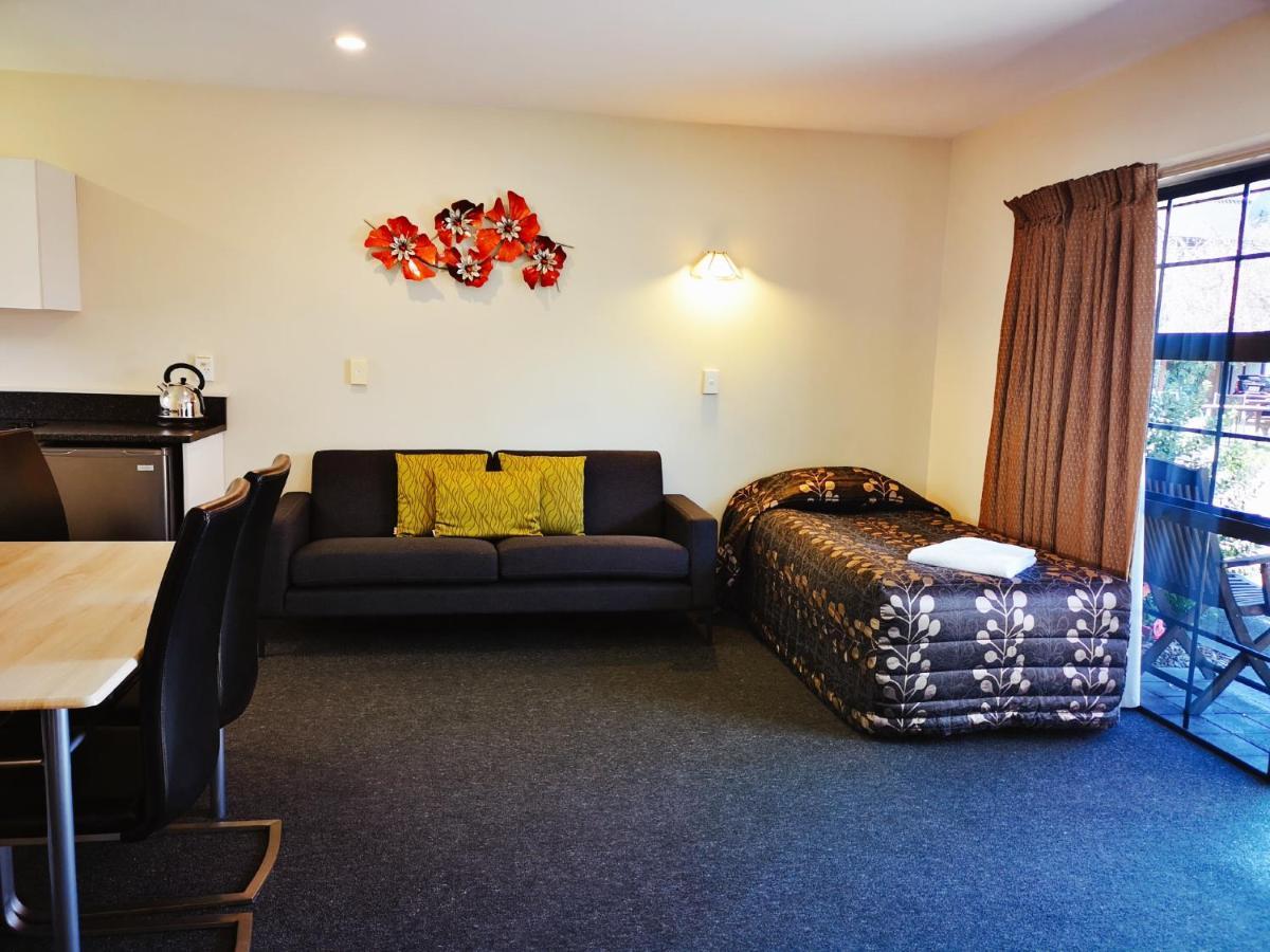Aston Court Motel Blenheim Buitenkant foto