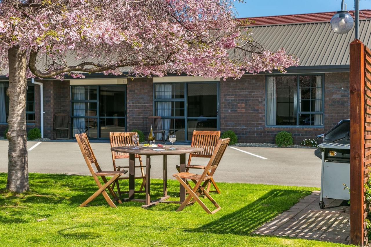 Aston Court Motel Blenheim Buitenkant foto
